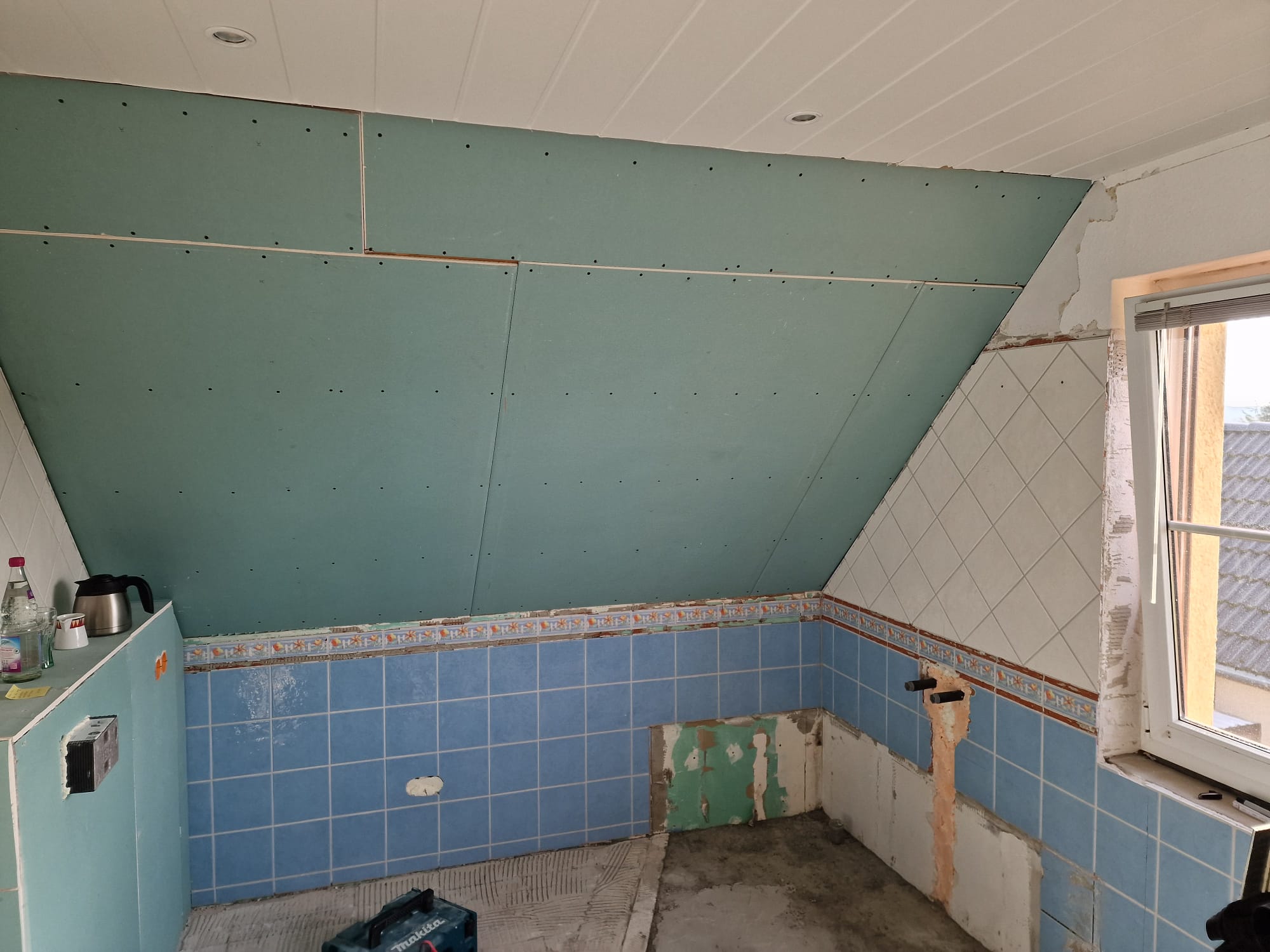 Büro Fliesenprojekt Detail 2